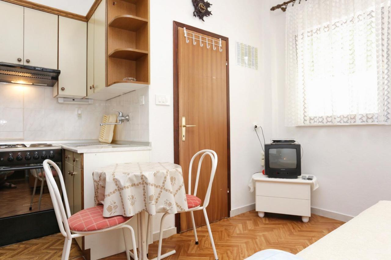 Family Friendly Seaside Apartments Razanj, Rogoznica - 10373 Dış mekan fotoğraf