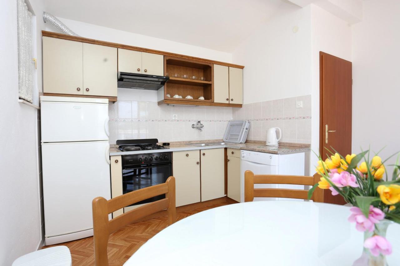 Family Friendly Seaside Apartments Razanj, Rogoznica - 10373 Dış mekan fotoğraf