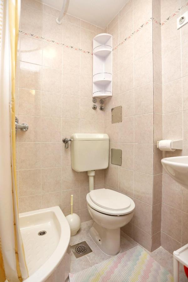 Family Friendly Seaside Apartments Razanj, Rogoznica - 10373 Dış mekan fotoğraf