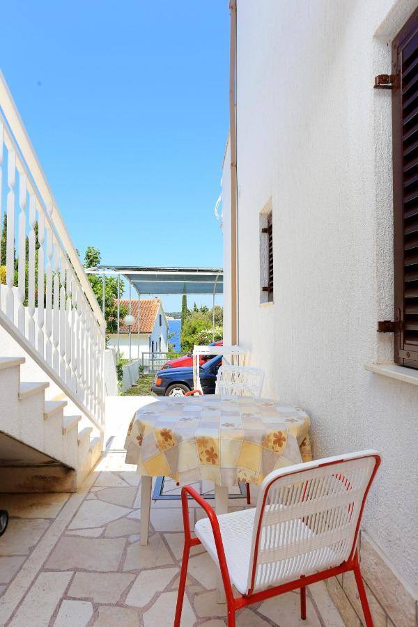 Family Friendly Seaside Apartments Razanj, Rogoznica - 10373 Dış mekan fotoğraf