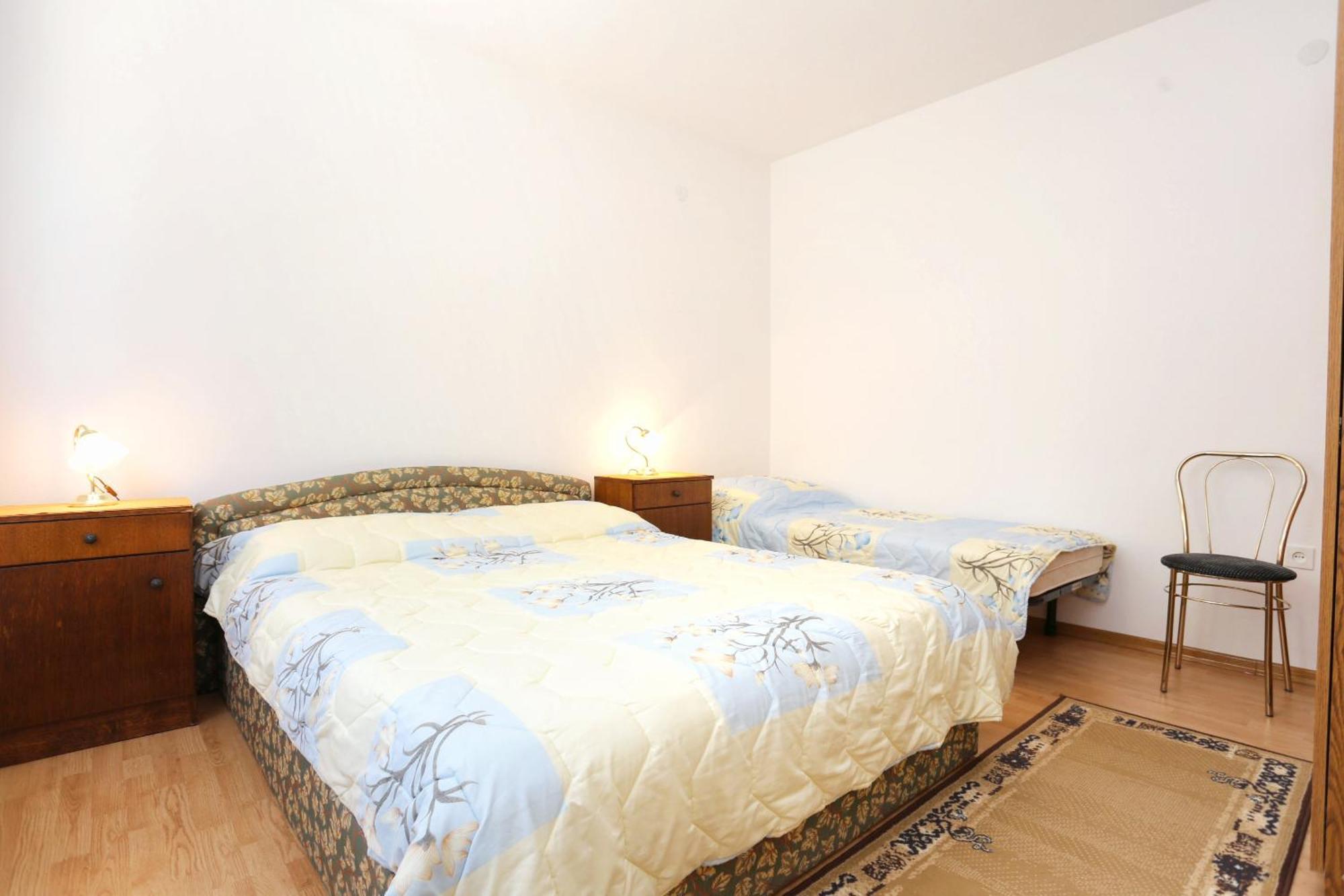 Family Friendly Seaside Apartments Razanj, Rogoznica - 10373 Oda fotoğraf